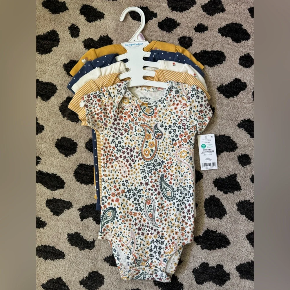 Assorted Baby Girl Clothing Bundle. All brand new with tags sizes 0-6 months. - Picture 9 of 9